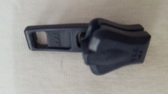 YKK 10 mm Plastik Kürsör / TEKLİ Lacivert